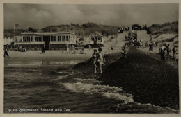 Schoorl Aan Zee // Op De Golfbreker (Paviljoen) 19?? - Schoorl