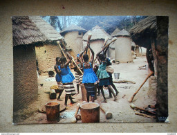 CPM GROUPE DE PILEUSES PREPARANT LE REPAS Cachet Militaire BASE AERIENNE N 172 FORT LAMY TCHAD Franchise Militaire - Tchad