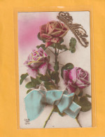 JOLIE CARTE DE "  SAINT NICOLAS  "   AVEC UN JOLI BOUQUET DE ROSES  .  CARTE ECRITE AU VERSO - Saint-Nicolas