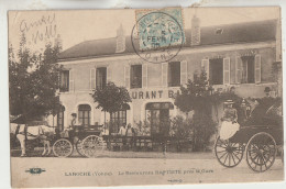 Laroche  89  Le Restaurantt BAPTISTE Pres De La Gare  Terrasse Et Place Bien Animées 2 Attelages Chariots - Laroche Saint Cydroine