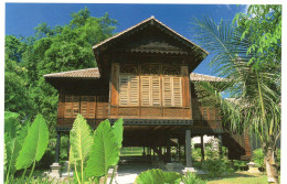 CPM GRAND FORMAT 1 - MALAYSIA - MALAISIE - TRADITIONAL ARCHITECTURE - VILLAGE FROM THE NORTHERN STATE OF KEDAH - Malaysia