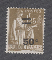 France - Type Paix -Timbre Neuf ** N°298c - Variété Surcharge Très Déplacée - Signé Calves - Unused Stamps