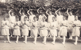 Carte Photo, Photo Card, Group Of Gymastic, Ballet Girls (pk86756) - Gimnasia