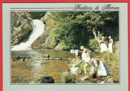 Traditions Du Morvan - Lavandières Au Saut De Gouloux - Folklore Costumes Traditionnels Coiffes - Bourgogne