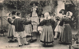 FRANCE - En Bretagne - Noce De Paludiers à Batz - La Danse - Carte Postale Ancienne - Batz-sur-Mer (Bourg De B.)