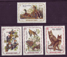 Amérique - Haîti - Oiseaux - 4 Timbres Différents - 5937 - Haïti