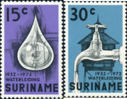 364846 MNH SURINAM 1972 40 ANIVERSARIO DEL AGUA CANALIZADA EN SURINAM - Suriname ... - 1975