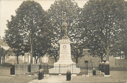 Dpts Div -ref-BM292- Eure Et Loir - Courville - Carte Photo Monument Aux Morts Guerre 1914-18 -edit R. Laillet Chartres - Courville