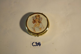 C314 Ancien Pullulier - Décor De Femme - Très Bon état - Vintage - Scatole