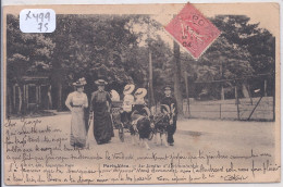 PARIS- AU JARDIN D ACCLIMATATION- PARIS VECU- TRANSPORT D ENFANT DANS UNE VOITURE TIREE PAR DES CHEVRES - Parks, Gardens