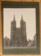 Coutances - Photo Ancienne - La Place De L’église - Format Photo 17,5x22 Cm - Coutances