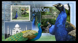 Guinea Bissau 2007 MNH MS, Birds Peacock, Scout Logo, Taj Mahal, Seven Wonders - Pfauen