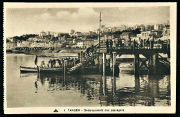 A66  MAROC CPA TANGER - DEBARQUEMENT DES PASSAGERS - Verzamelingen & Kavels