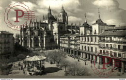 Segovia Plaza Del General Franco Castilla Y León. España Spain - Segovia