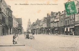 FRANCE - Montdidier - Place De L'Hôtel De Ville Et Rue GAMBETTA - Animé - Carte Postale Ancienne - Montdidier