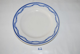 E2 Assiette En Porcelaine De Tournai - Décor Chenille, Double Filet Avec Dent De Loup - Décor Peu Courant - Rare Tiles 3 - Doornik (BEL)