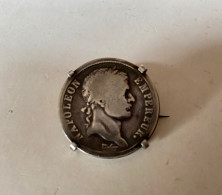 Pièce De 2 Francs  Argent 1811 Napoléon Empereur - Brooches