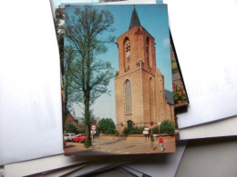 Nederland Holland Pays Bas Bunschoten Met Nederlands Hervormde Kerk En Auto Oa Renault 4 - Bunschoten
