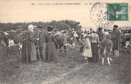 FRANCE - Une Foire En Basse Normandie - Le Marché Aux Vaches - Animé - Carte Postale Ancienne - Sonstige & Ohne Zuordnung