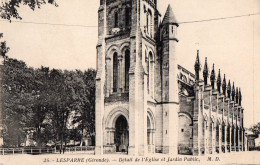 CPA - N - GIRONDE - LESPARRE - DETAIL DE L'EGLISE ET JARDIN PUBLIC - Lesparre Medoc