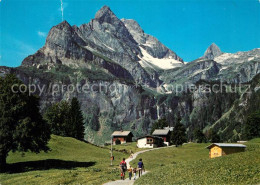 13302474 Braunwald GL Wanderweg Blick Gegen Ortsstock Und Hoher Turm Glarner Alp - Sonstige & Ohne Zuordnung
