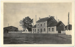 CPA ROSIERES - La Gare - Ed. M. Chabaille N°1 - Rosieres En Santerre