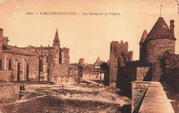 FRANCE - Carcassonne - Cité - Les Remparts Et L'église - Carte Postale Ancienne - Carcassonne