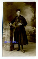 Carte Photo Originale - Soldat Militaire En Tenue De Zouave - Photographie LECA à Alger - Uniforms