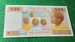 ORTA AFRİKA  EKVATOR GİNESİ-2000    500    FRANK       UNC - Central African States