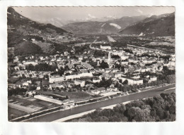 CPM. 15 X 10,5  -  BONNEVILLE  -  Vue  Générale Aérienne Sur La Ville, La Vallée  De  L'Arve  Et  Les  Alpes - Bonneville