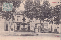 CAPENDU - La Place De L'Hôtel De Ville - Capendu