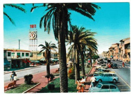 ITALY ITALIA ITALIEN CARTOLINA VIAGGIATA NEL 1966 - VIAREGGIO  VIALI LUNGOMARE  -  PERFETTA - Viareggio