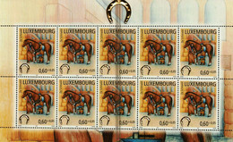 LUXEMBOURG Feuillet De 10 Timbres à 0,60 + 0,05 Euro Maréchal-Ferrant,  Hufschmied, Blacksmith Timbre Bienfaisance 2010 - Blokken & Velletjes