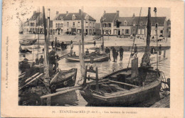 Delcampe - 62 ETAPLES -sur-MER - Les Bateaux De Crevettes  - Etaples