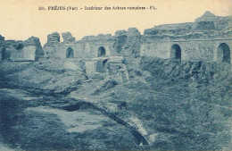 Delcampe - Cpa..83..FREJUS..INTERIEUR DES ARENES ROMAINES - Frejus