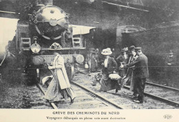 CPA - Evénements > OCTOBRE 1910 - GREVE Des CHEMINOTS Du NORD - TBE - Staking