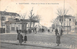 Nanterre         92        Place De La Boule Et Rue Gambetta      N° 4  (voir Scan) - Nanterre