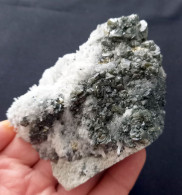 #J43 - Schöne BLENDA SPHALERIT Auf Quarz Kristallen (Huanzala Complex Mine, Perù) - Minerals