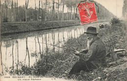 93 -  SEINE SAINT DENIS - GOURNAY  SUR MARNE - Au Bord Du Canal - Un Vieux Pêcheur - 10521 - Gournay Sur Marne