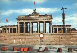 72257472 Brandenburgertor Mauer Berlin  Brandenburgertor - Brandenburger Tor