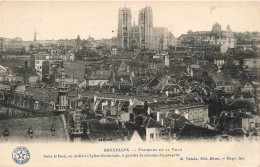 BELGIQUE - Bruxelles - Panorama De La Ville - L'église Sainte Gudule - La Colonne Du Congrès - Carte Postale Ancienne - Avenidas, Bulevares