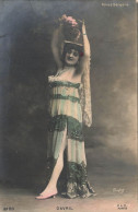 FANTAISIES - Femme - DAVRIL - Folies Bergères - Robe à Fentes - Carte Postale Ancienne - Femmes