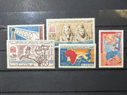 1964 Lot  5 Timbres Algérie. MNH - Otros & Sin Clasificación