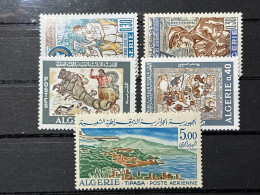 1968 Lot  5 Timbres Algérie. MNH - Altri & Non Classificati