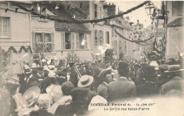 Dourdan * Festival Juillet , Le Défilé Rue St Pierre - Dourdan