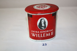 C23 Ancienne Boite Publicitaire En Métal - Willem 2 - Boxes