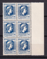 D 749 / N° 639 VARIETE SANS SIGNATURE CH HERVE SUR 3 TIMBRES DANS BLOC DE 6 NEUF** - Unused Stamps