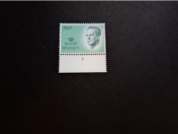 S.M.le Roi  Baudouin, Type Velghe (xx), Numéro 2236 - 1981-1990 Velghe