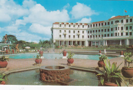 POSTCARD AFRICA MOÇAMBIQUE MOZAMBIQUE - LOURENÇO MARQUES - PISCINA E JARDIM DO HOTEL POLANA - Mozambique