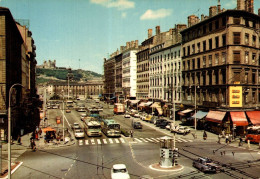 K0501 - LYON - D69 - La Place Gabriel Péri Et Le Cours Gambetta - Carte Semi Moderne - Lyon 3